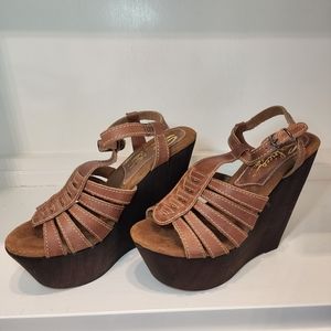 Sbicca Vintage Collection Bohemian Wedge Size 8